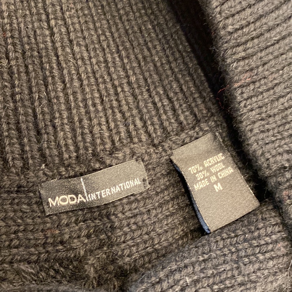Moda International By Victoria Secret Medium Black Wool Blend Sweater - Picture 9 of 14